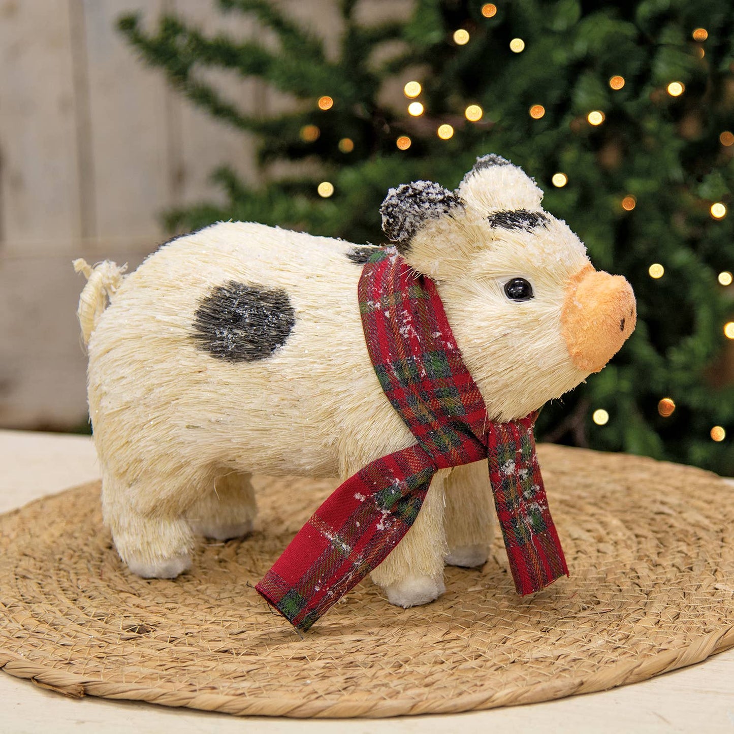 Winter Frosted Sisal Farmhouse Pig