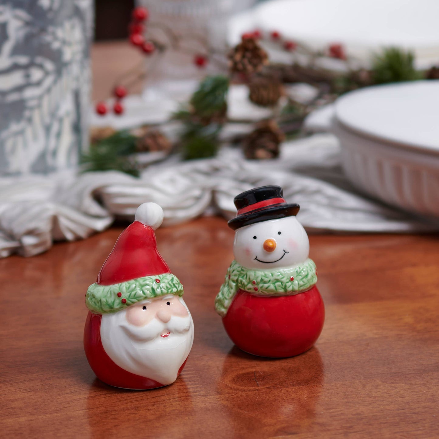 Christmas Friends Salt And Pepper Shakers