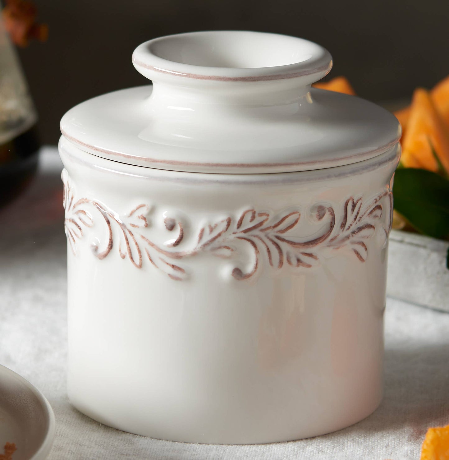 The Original Butter Bell® Crock - Antique White Linen