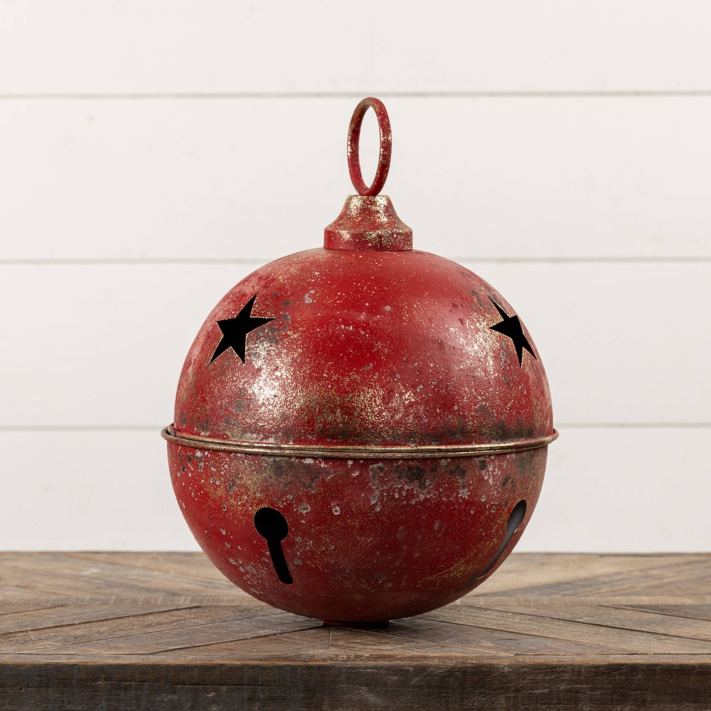 15.75" RED STAR SLEIGH BELL