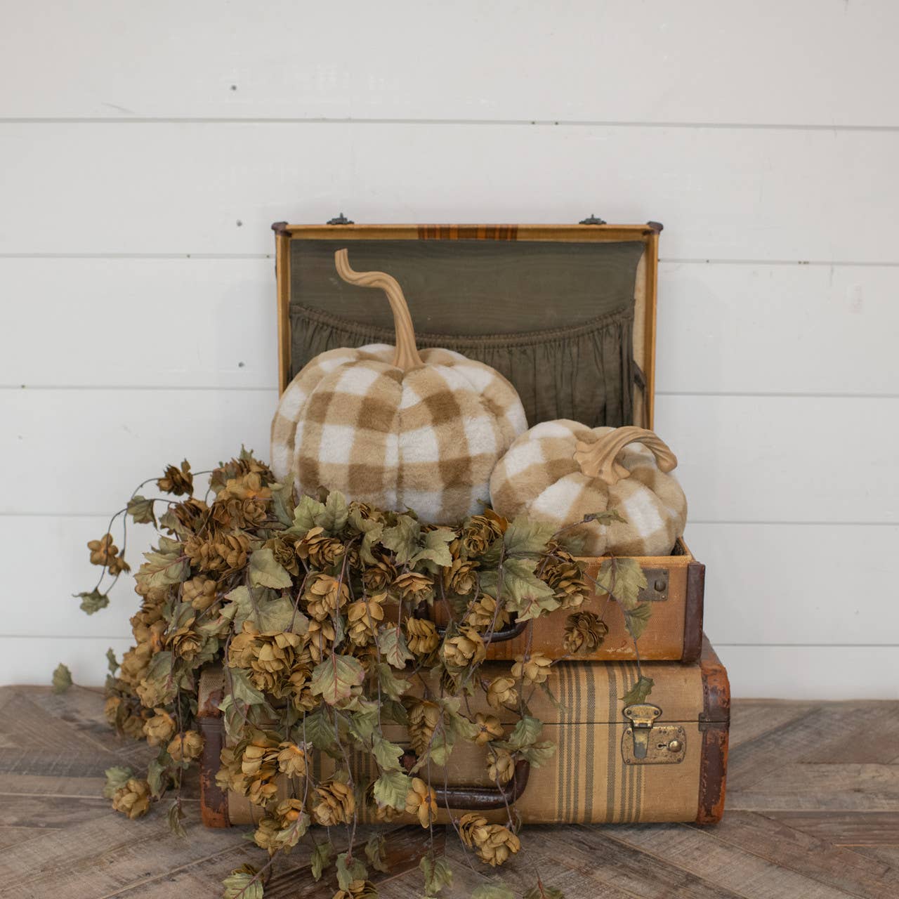 12.5" TAN BUFFALO CHECK PUMPKIN