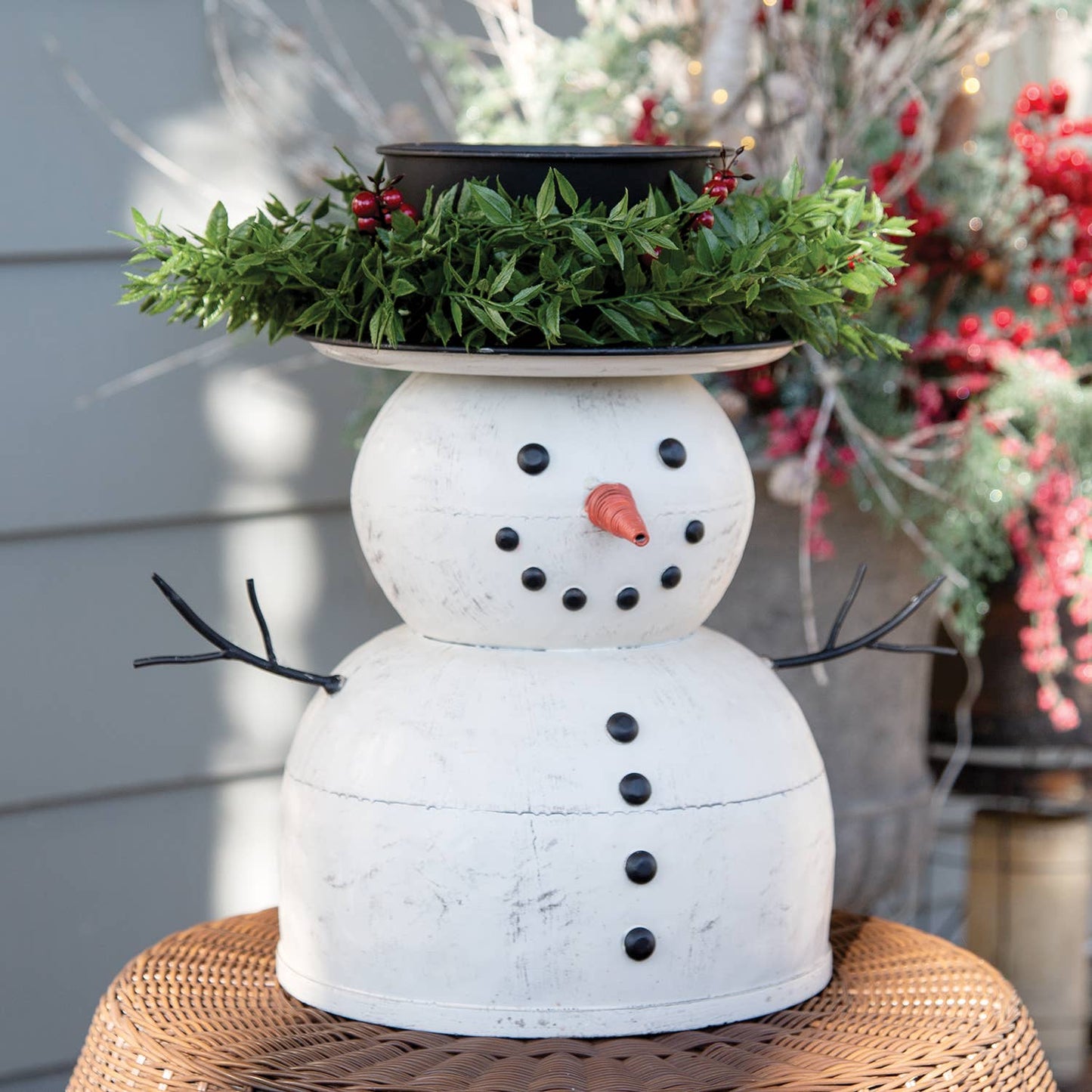 Distressed Painted Metal Top Hat Snowman